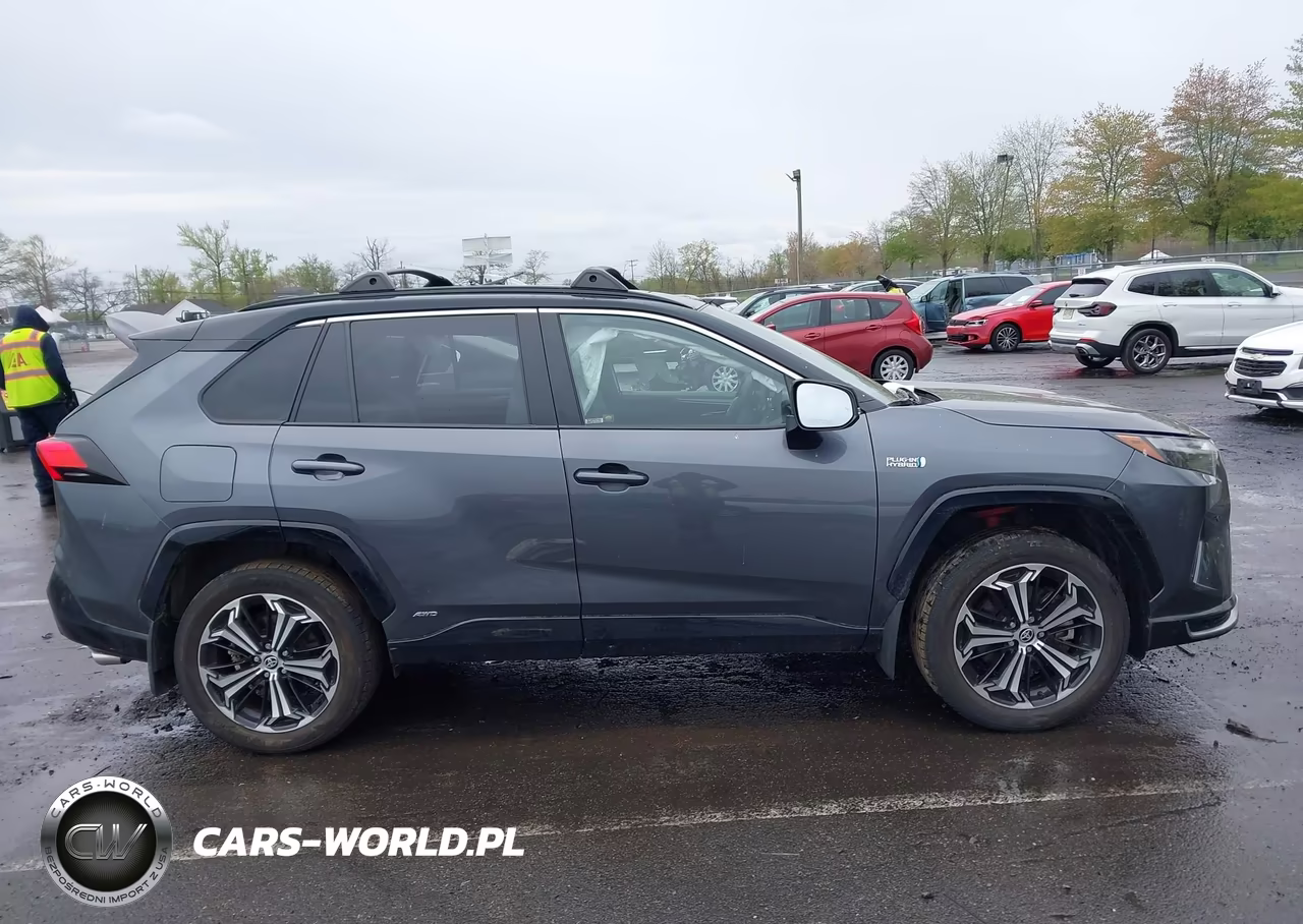 2023 Toyota Rav4 Prime Xse VIN:JTMFB3FV1PD165275 - 13