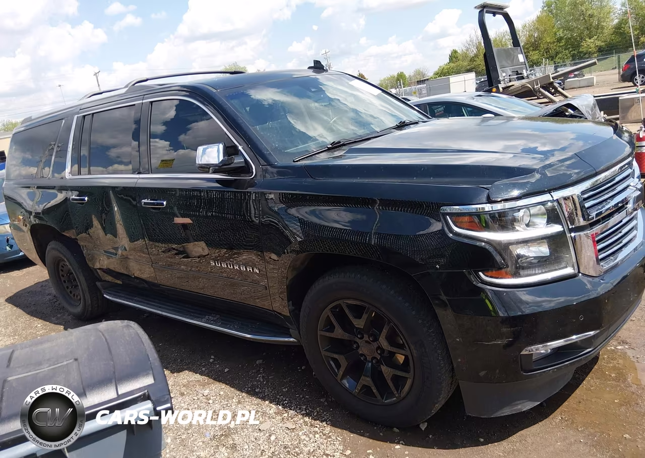 2017 Chevrolet Suburban Premier VIN:1GNSKJKC6HR225148 - 13