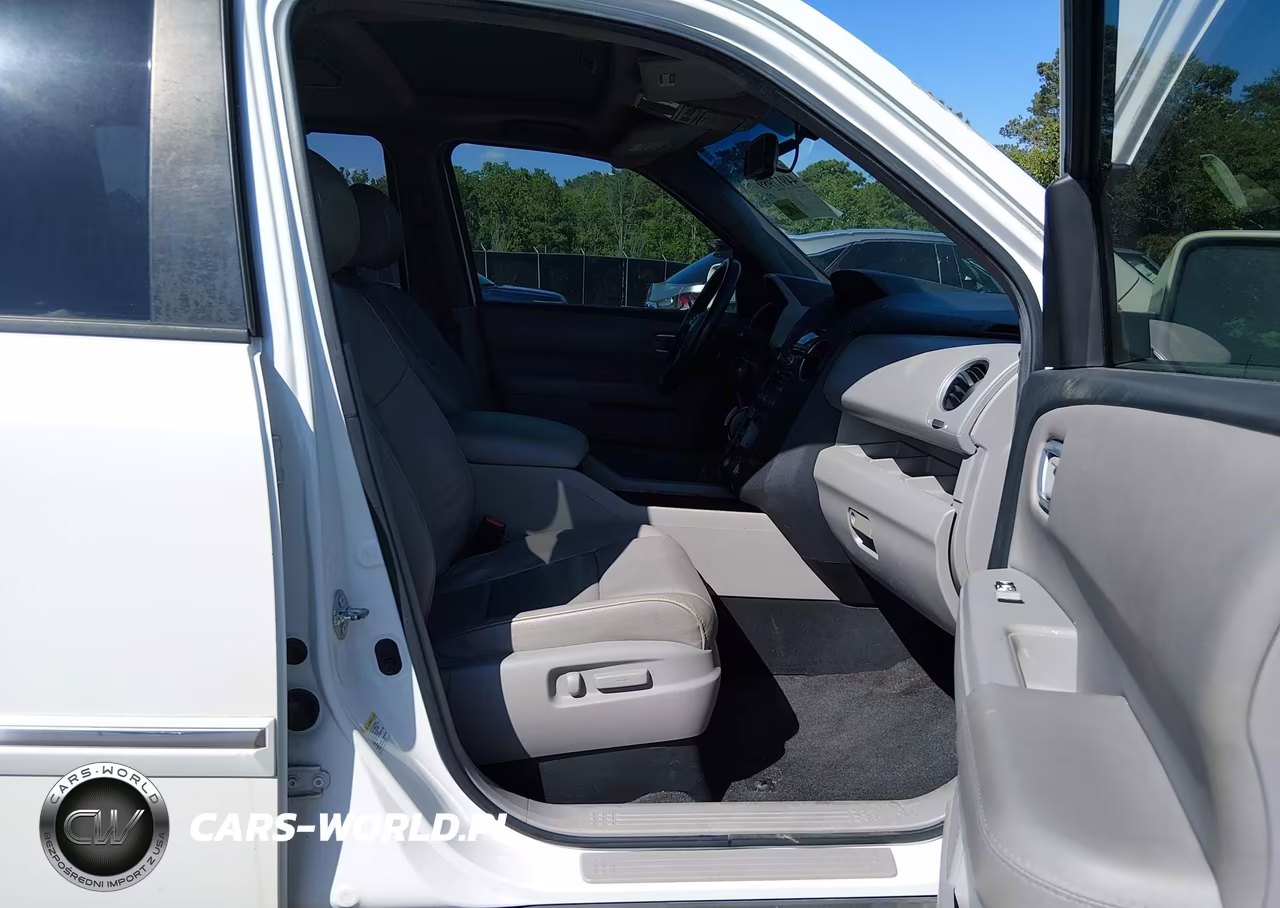 2012 Honda Pilot Touring VIN:5FNYF3H94CB011224 - 5