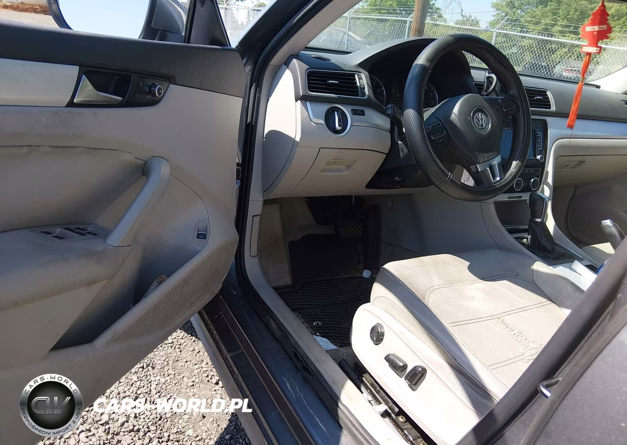2012 Volkswagen Passat 2.5L Se VIN:1VWBH7A38CC108921 - 14