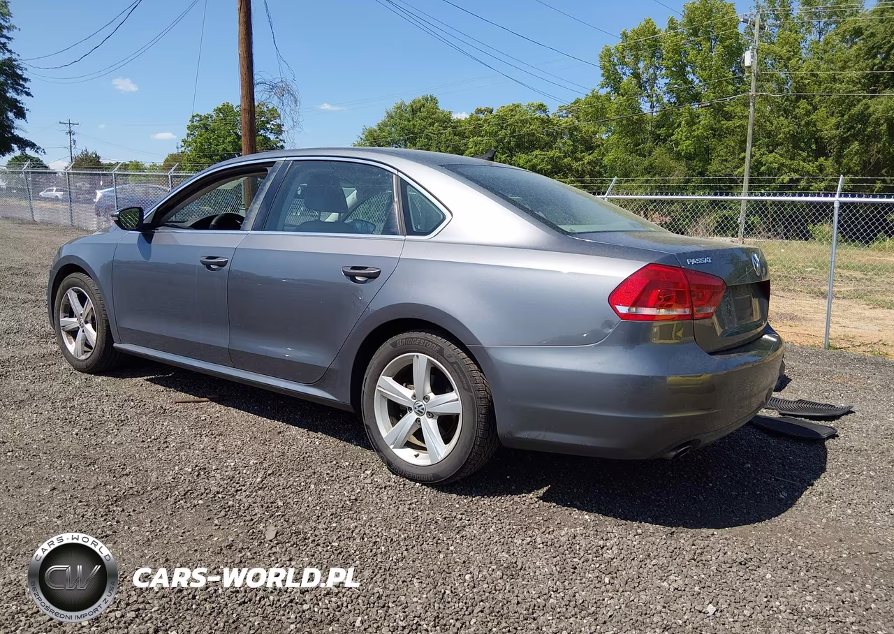 2012 Volkswagen Passat 2.5L Se VIN:1VWBH7A38CC108921 - 3
