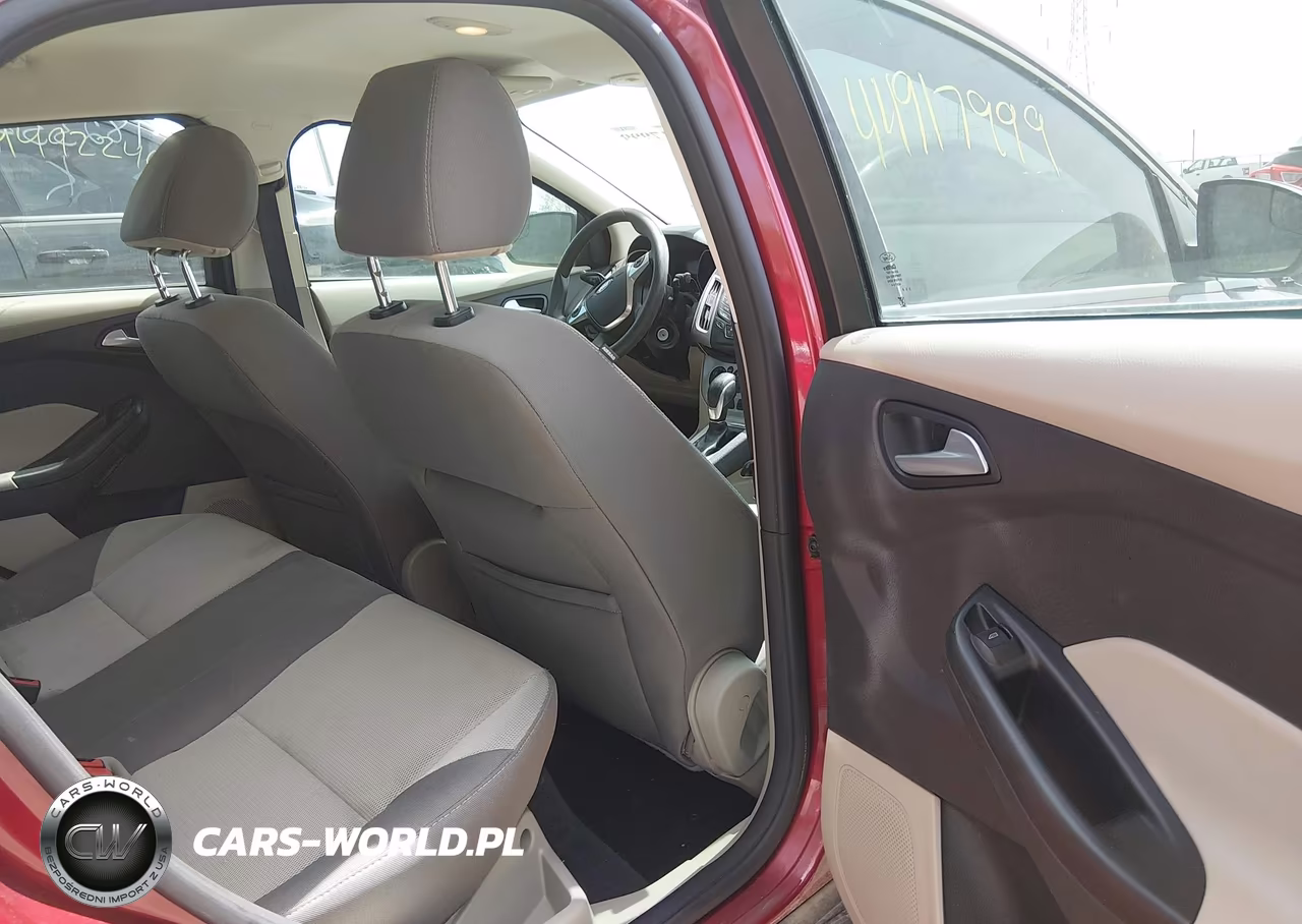 2014 Ford Focus Se VIN:1FADP3F20EL182334 - 8