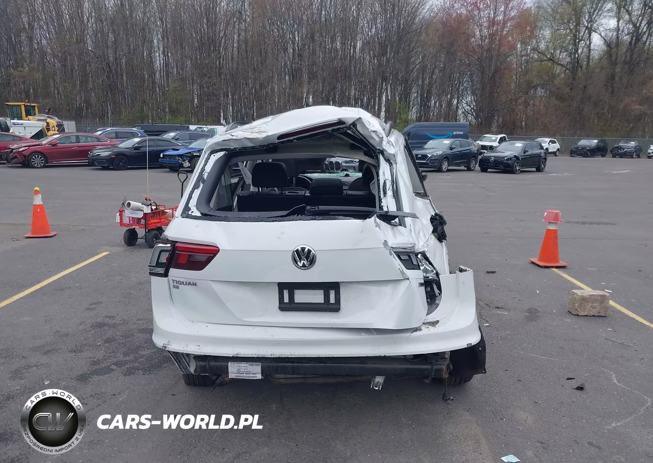 2019 Volkswagen Tiguan 2.0T Se-2.0T Sel-2.0T Sel R-Line-2.0T Sel R-Line Black VIN:3VV2B7AX4KM196775 - 16