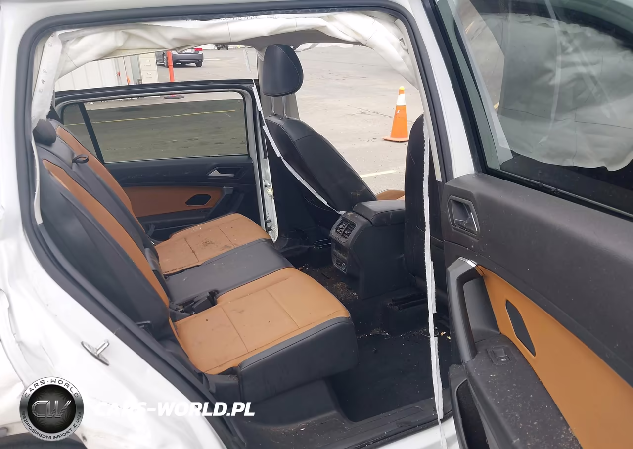 2019 Volkswagen Tiguan 2.0T Se-2.0T Sel-2.0T Sel R-Line-2.0T Sel R-Line Black VIN:3VV2B7AX4KM196775 - 8