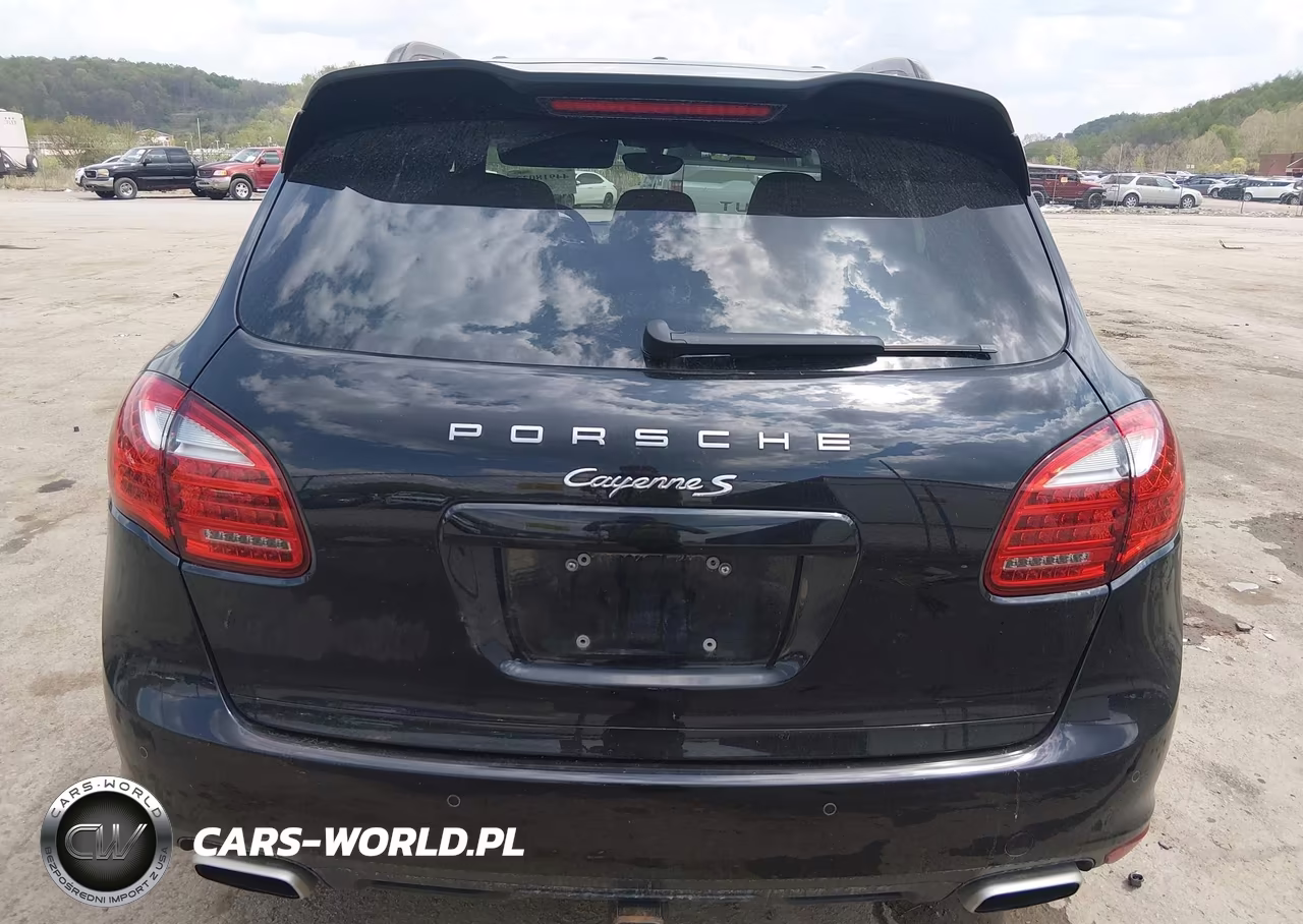 2014 Porsche Cayenne S VIN:WP1AB2A27ELA58816 - 16