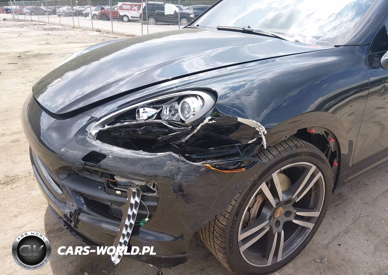 2014 Porsche Cayenne S VIN:WP1AB2A27ELA58816 - 6
