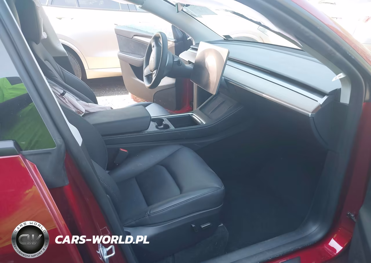 2024 Tesla Model Y Long Range Dual Motor All-Wheel Drive VIN:7SAYGDEE2RF158142 - 5