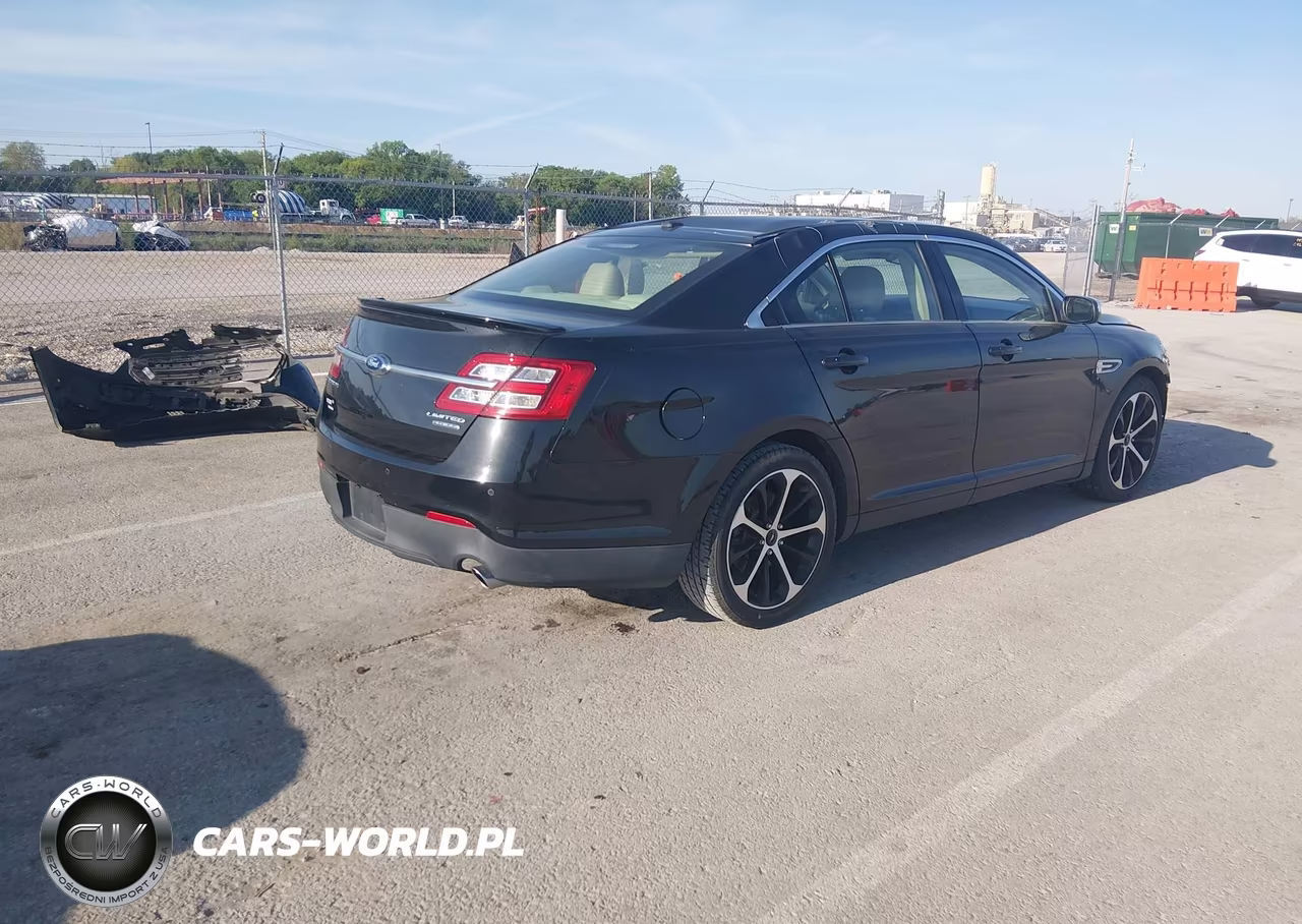 2015 Ford Taurus Limited VIN:1FAHP2F85FG153387 - 4
