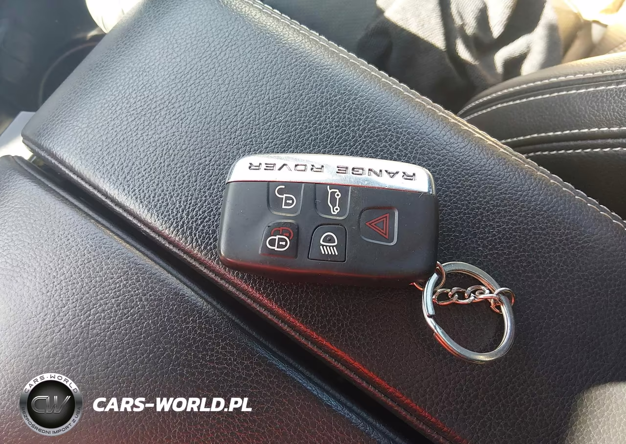 2019 Land Rover Range Rover Velar P250 S VIN:SALYB2EXXKA797104 - 11