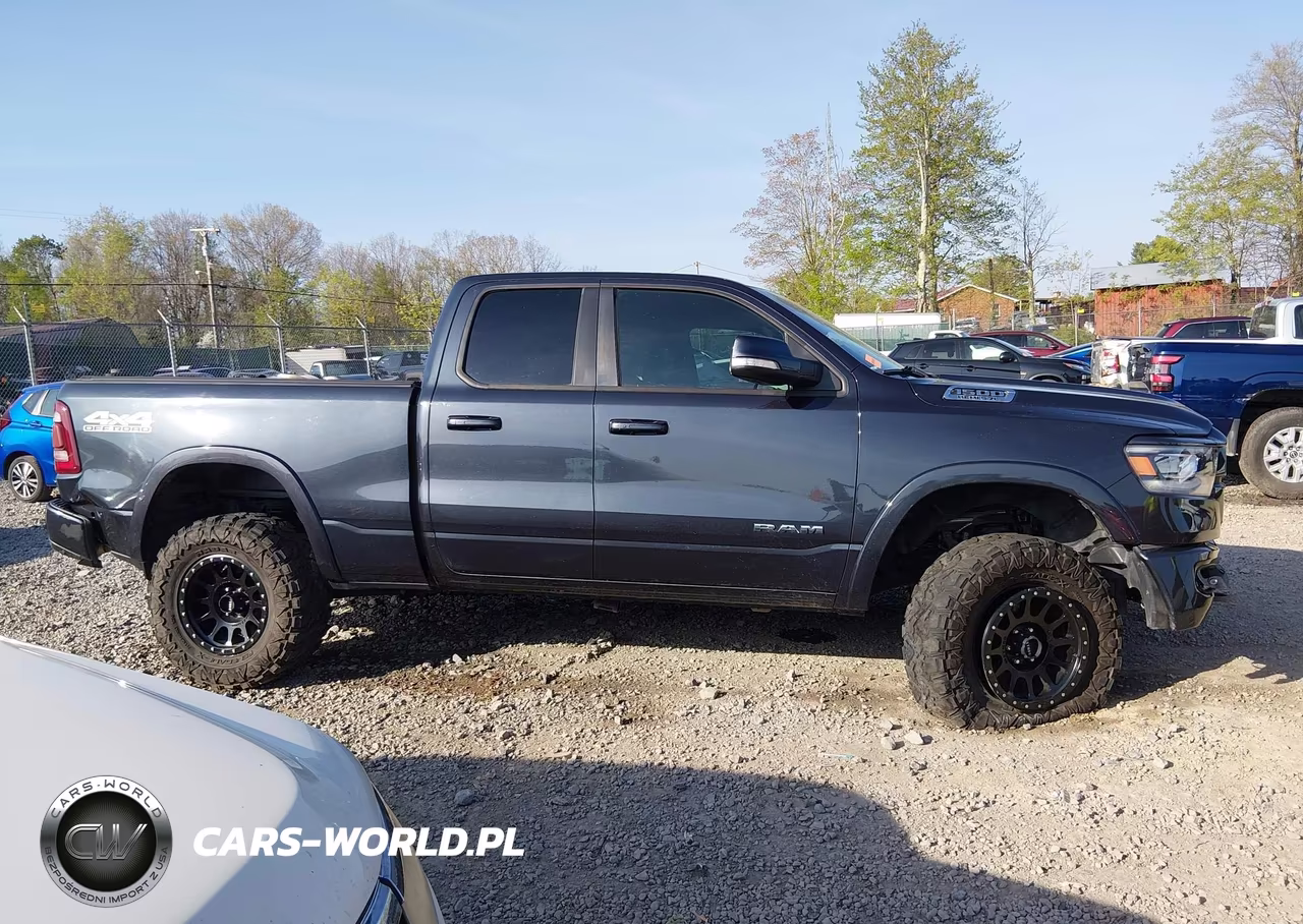 2020 Ram 1500 Laramie 4X4 6'4 Box VIN:1C6SRFDTXLN123714 - 13