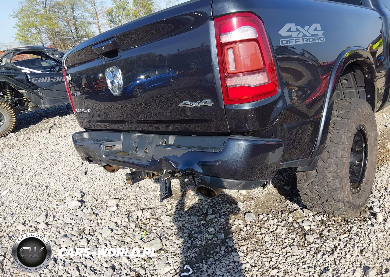 2020 Ram 1500 Laramie 4X4 6'4 Box VIN:1C6SRFDTXLN123714 - 19