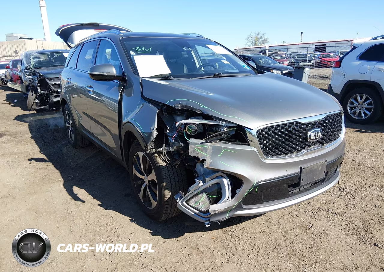 2018 Kia Sorento 3.3L Ex VIN:5XYPH4A53JG406357 - 6