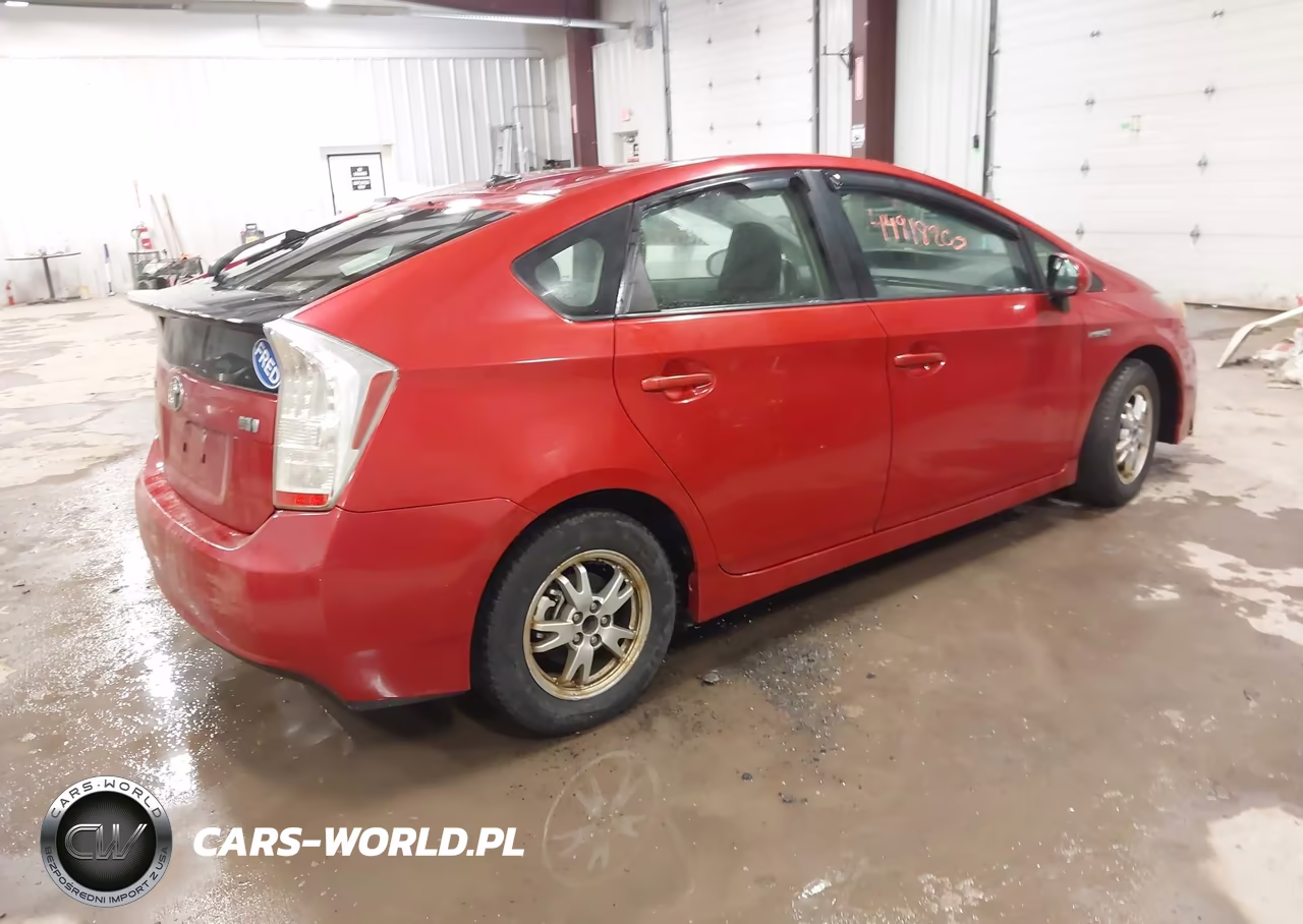 2011 Toyota Prius Two VIN:JTDKN3DU2B5296671 - 4