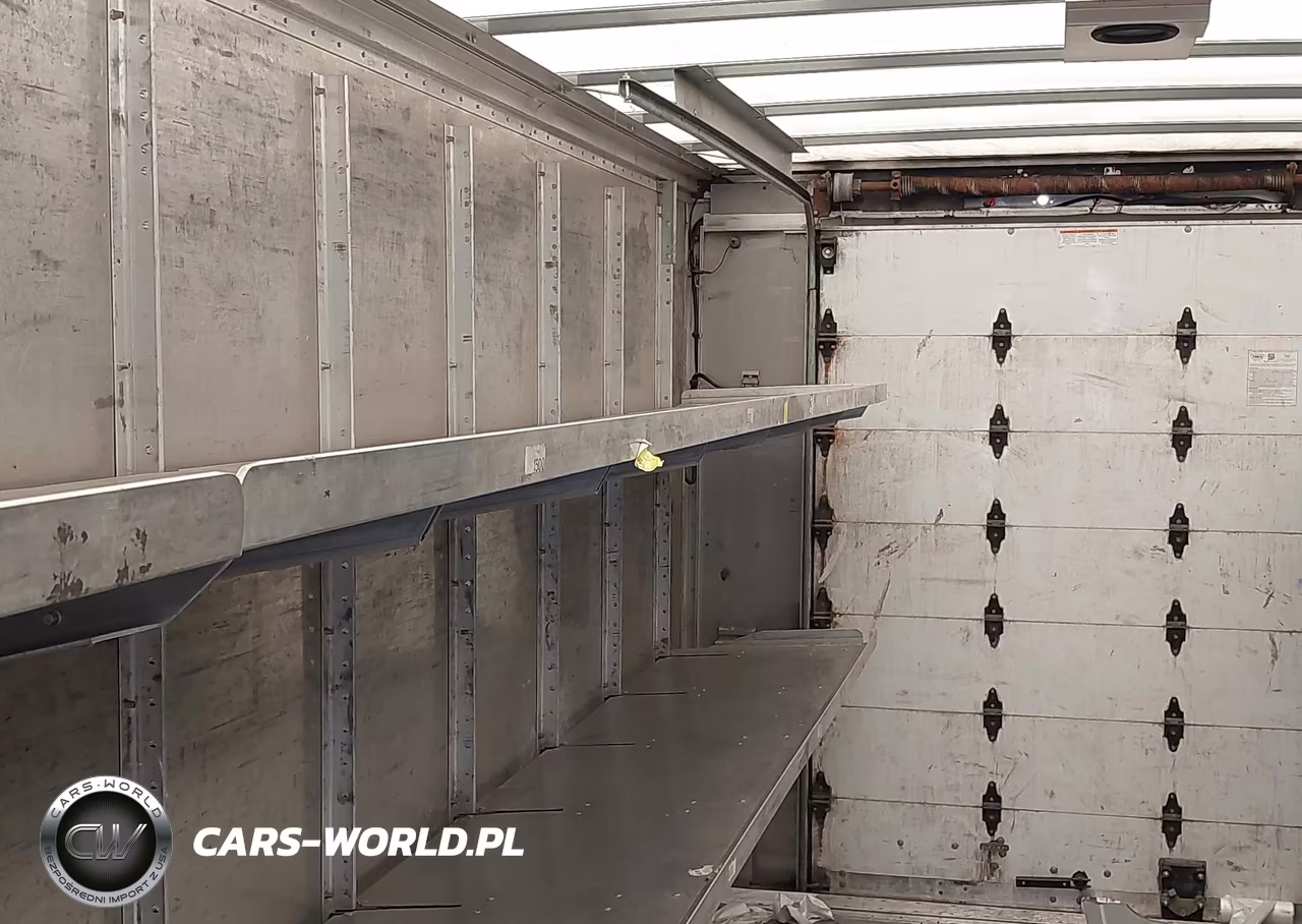 2022 Ford F-59 Commercial Stripped VIN:1F65F5KN8N0A15625 - 6