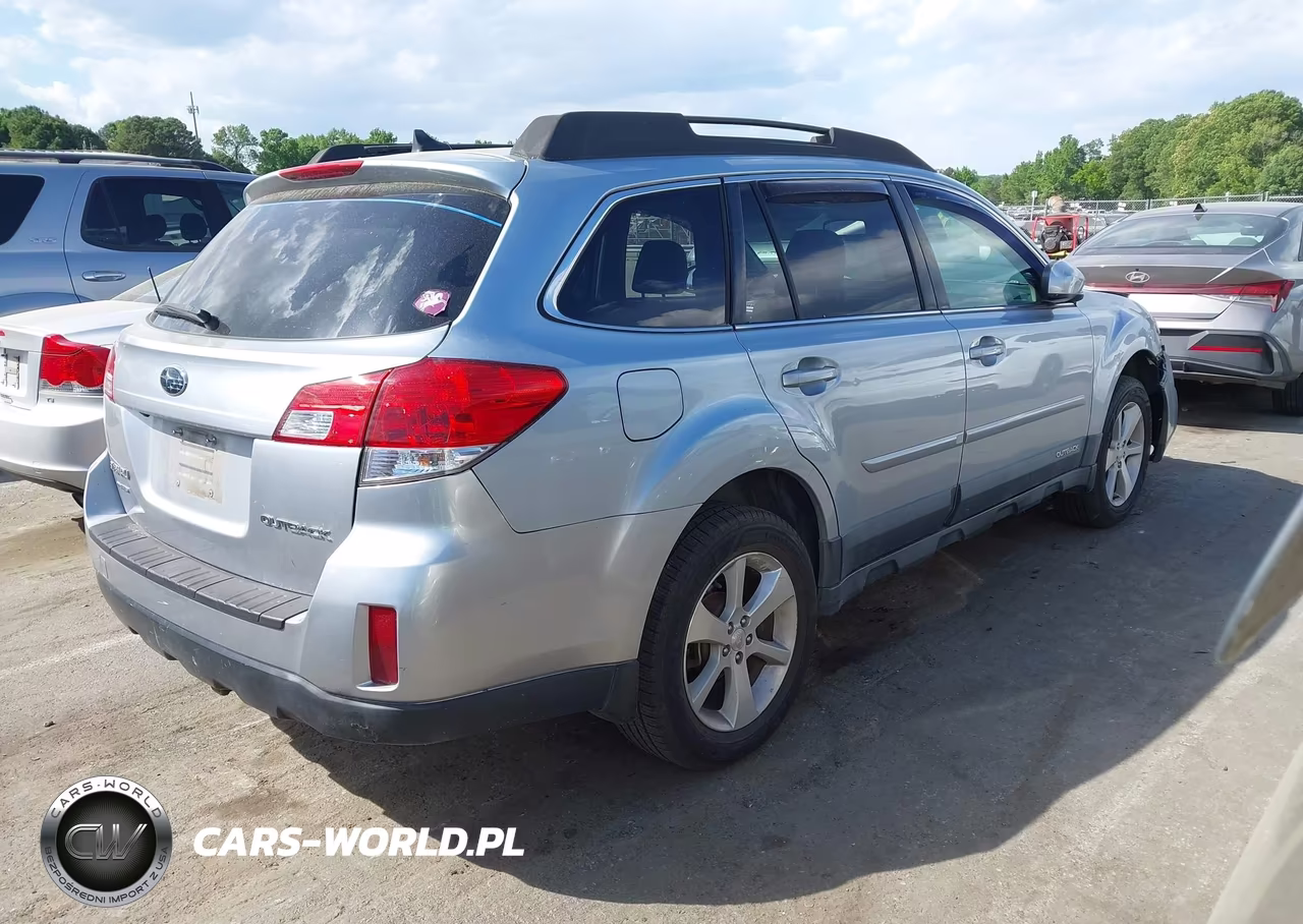2013 Subaru Outback 2.5I Limited VIN:4S4BRCKC0D3321981 - 4