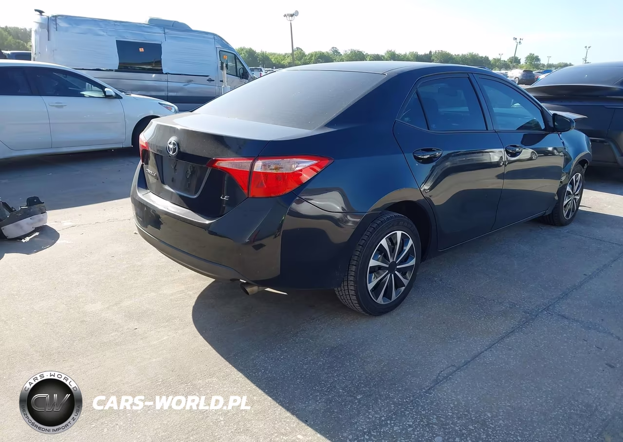 2019 Toyota Corolla Le VIN:2T1BURHE8KC234025 - 4