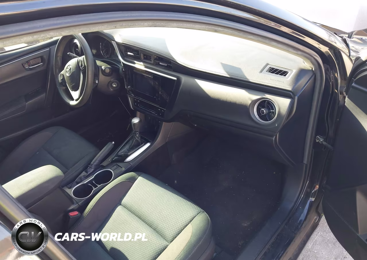2019 Toyota Corolla Le VIN:2T1BURHE8KC234025 - 5