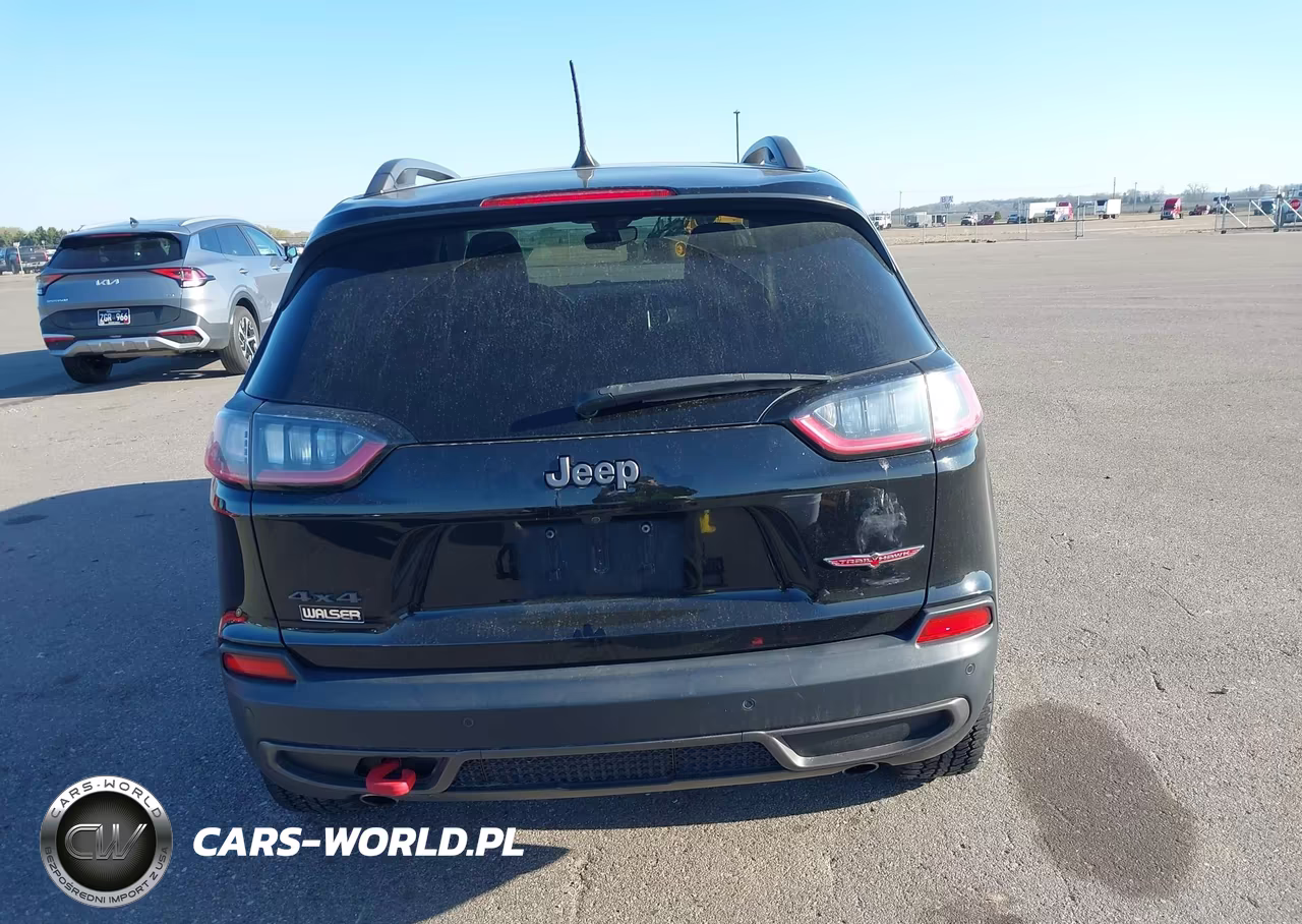 2019 Jeep Cherokee Trailhawk Elite 4X4 VIN:1C4PJMBX8KD268416 - 16