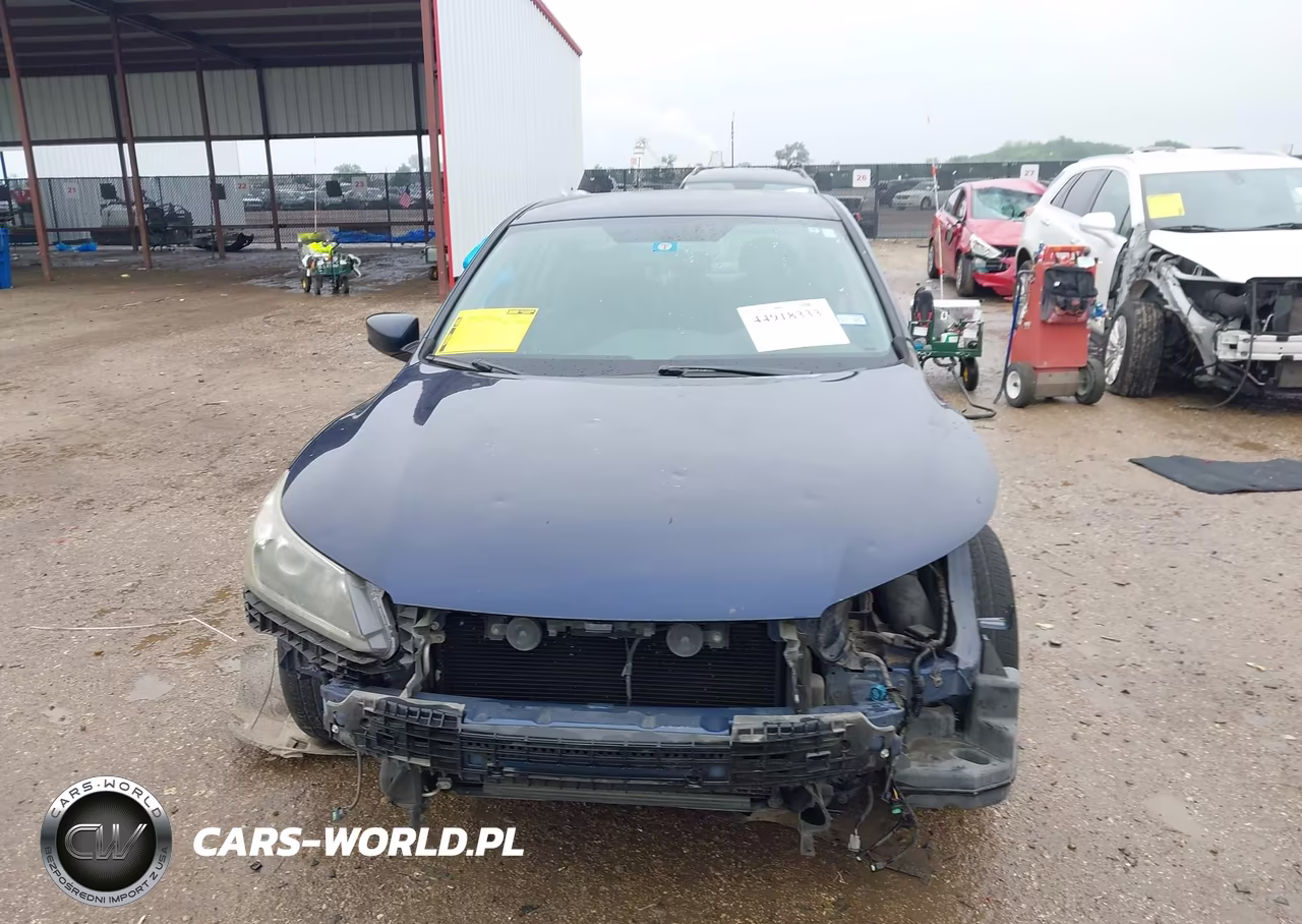 2015 Honda Accord Sport VIN:1HGCR2F50FA184314 - 13