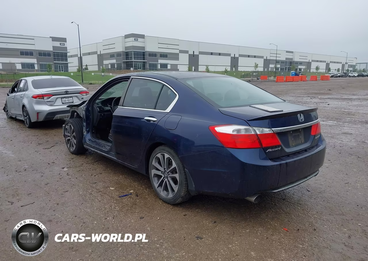 2015 Honda Accord Sport VIN:1HGCR2F50FA184314 - 3