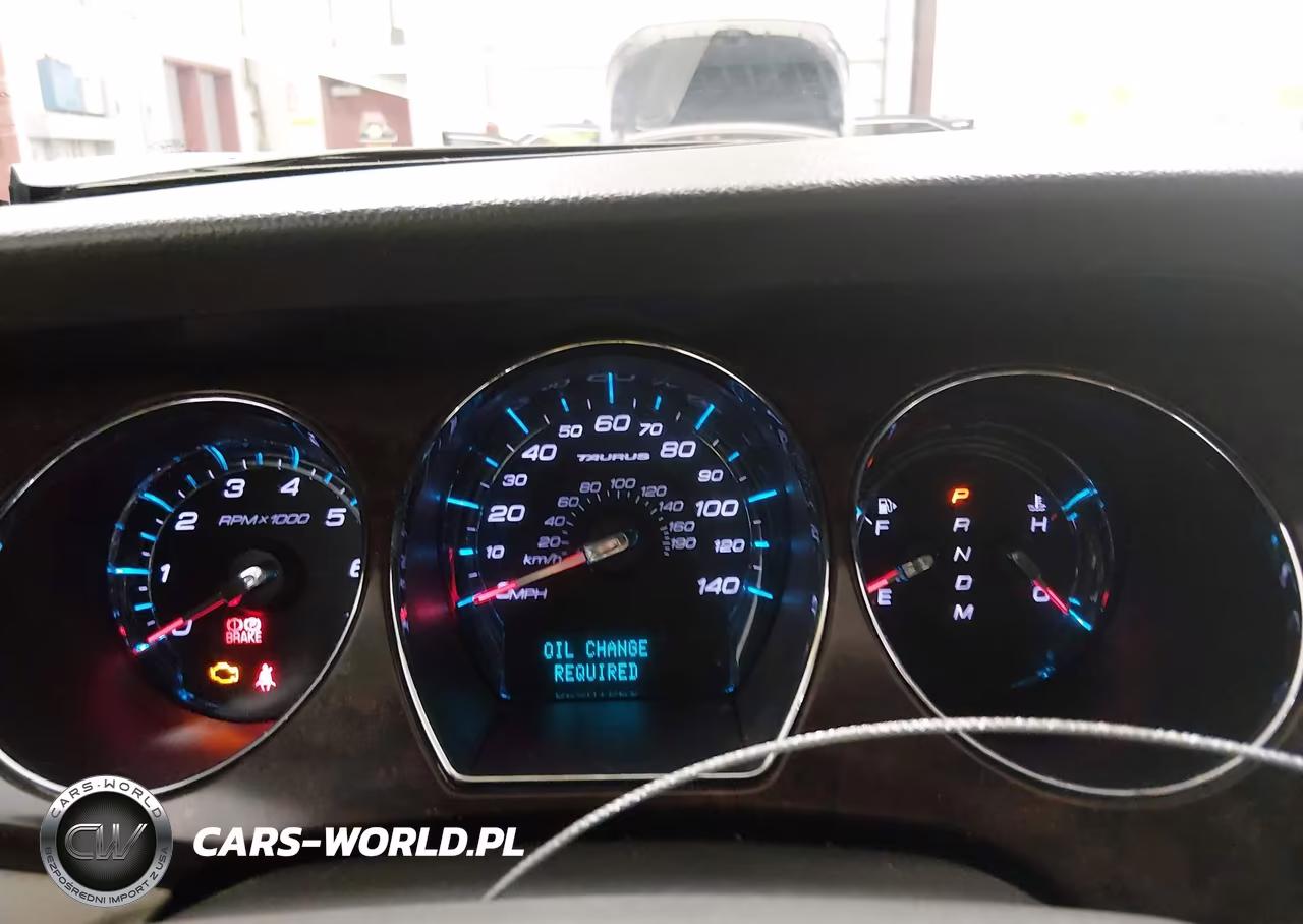 2011 Ford Taurus Limited VIN:1FAHP2FW4BG190472 - 7
