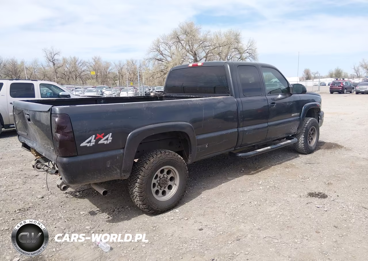 2003 Chevrolet Silverado 2500Hd Ls VIN:1GCHK29U63E112100 - 4