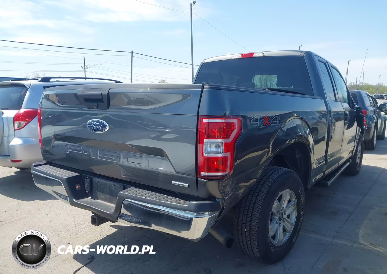 2018 Ford F-150 Xlt VIN:1FTEX1EP1JFB11183 - 4
