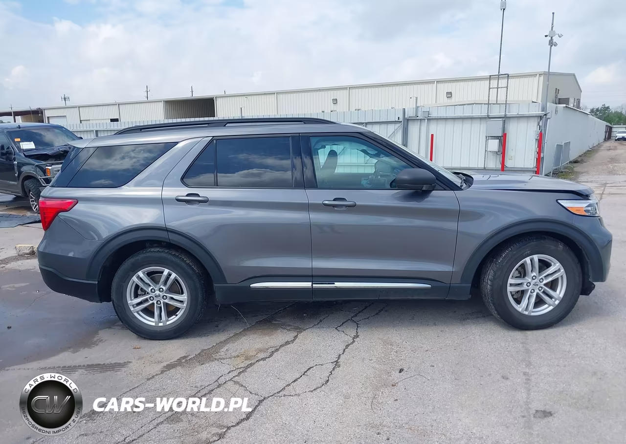 2022 Ford Explorer Xlt VIN:1FMSK7DH4NGA34657 - 14