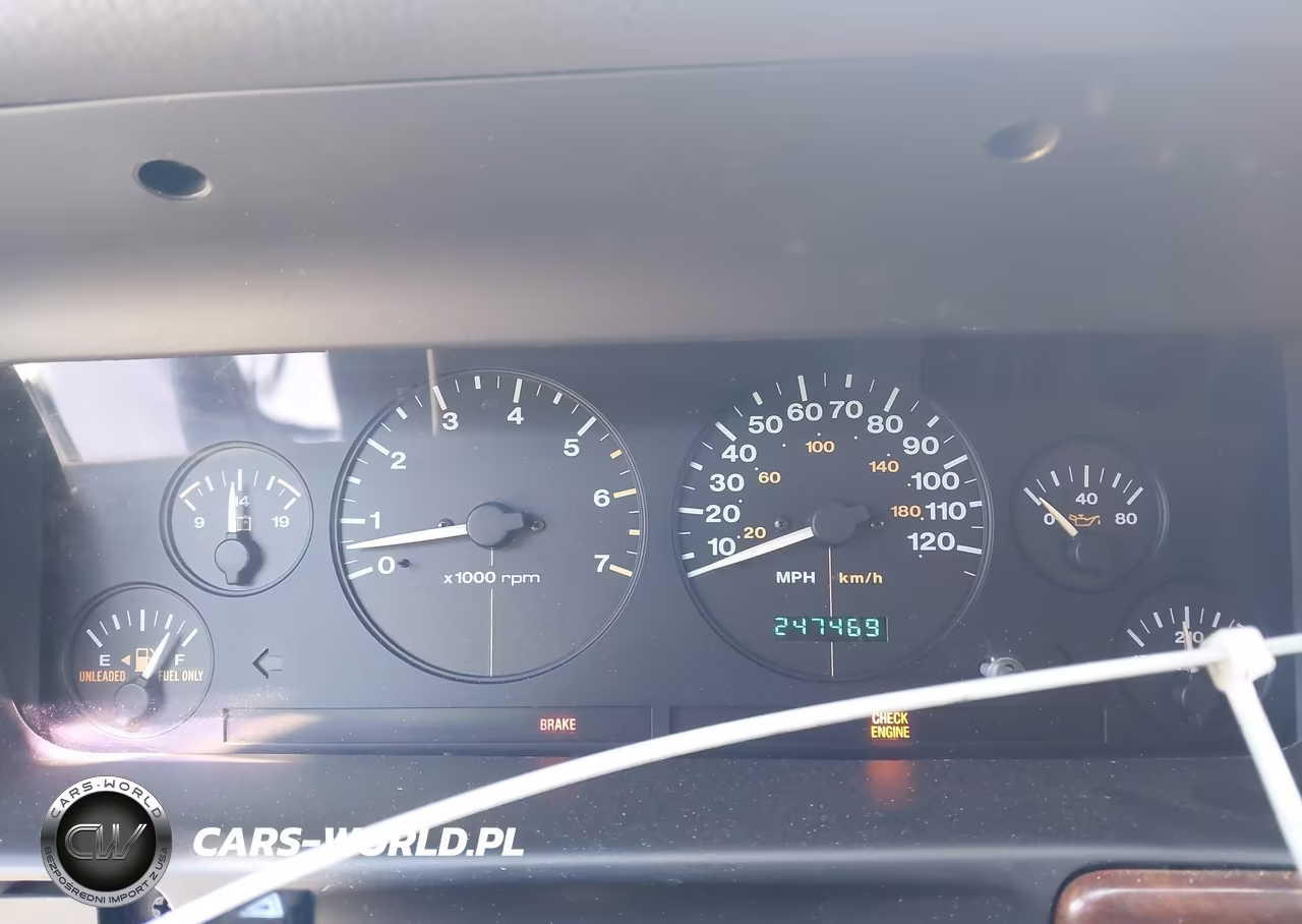 1998 Jeep Grand Cherokee Laredo VIN:1J4FX58S3WC366934 - 7