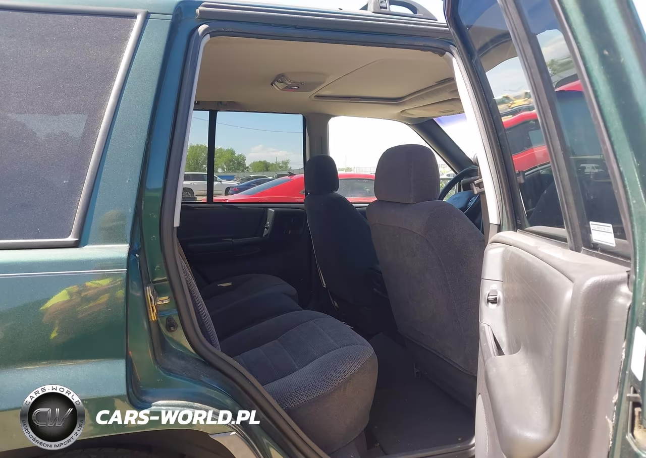1998 Jeep Grand Cherokee Laredo VIN:1J4FX58S3WC366934 - 8