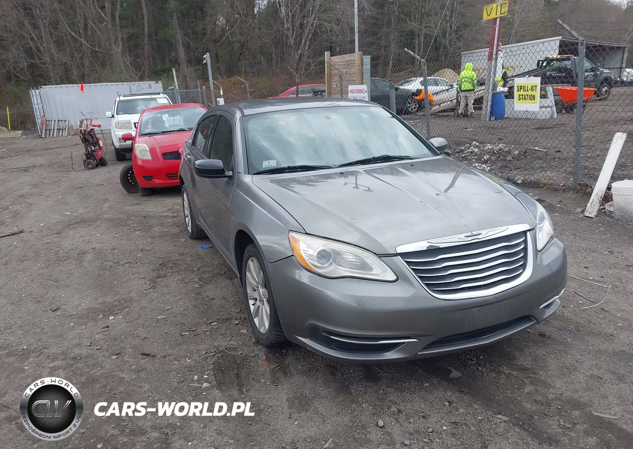 2012 Chrysler 200 Touring