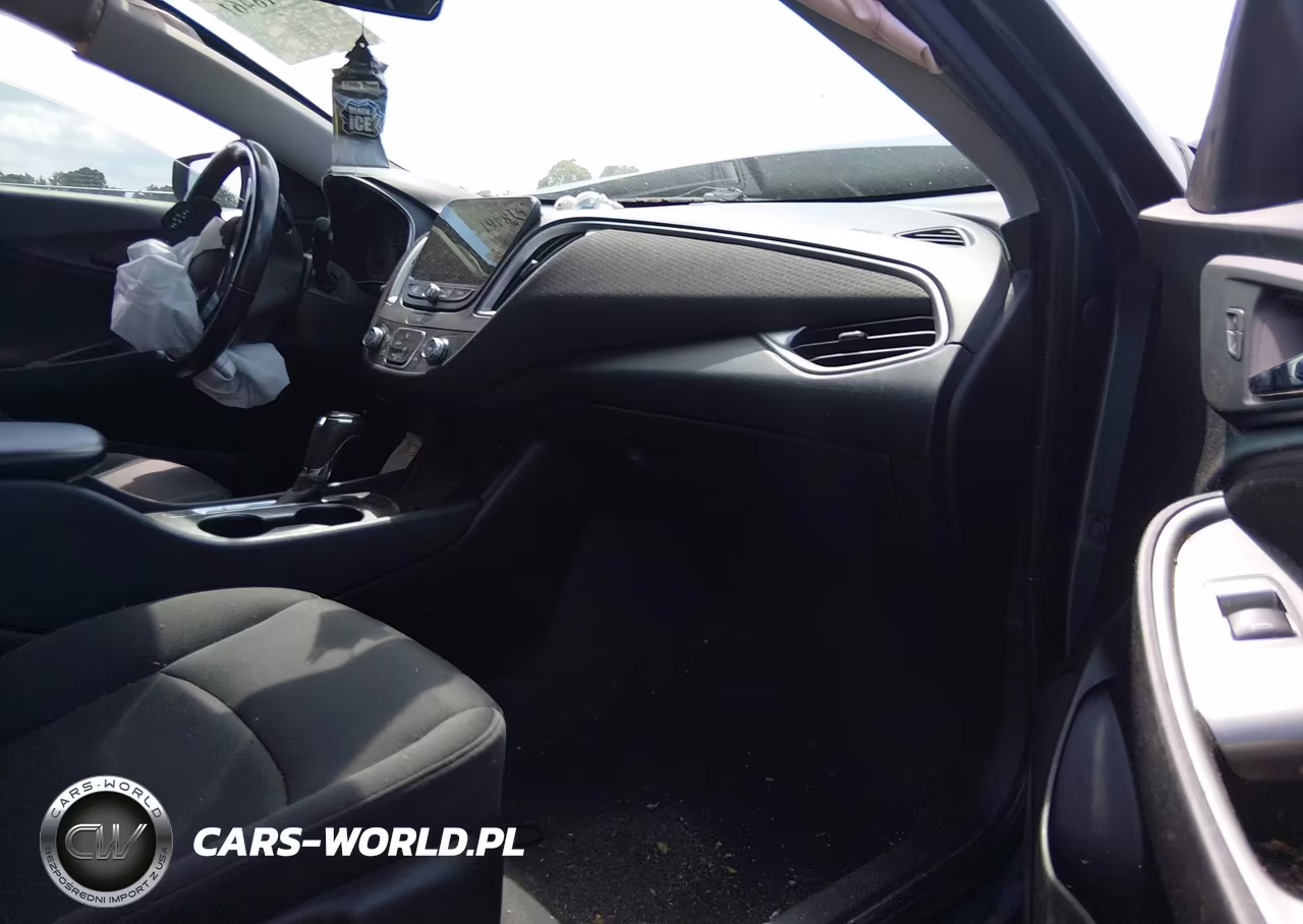 2019 Chevrolet Malibu Rs VIN:1G1ZG5ST6KF172176 - 5