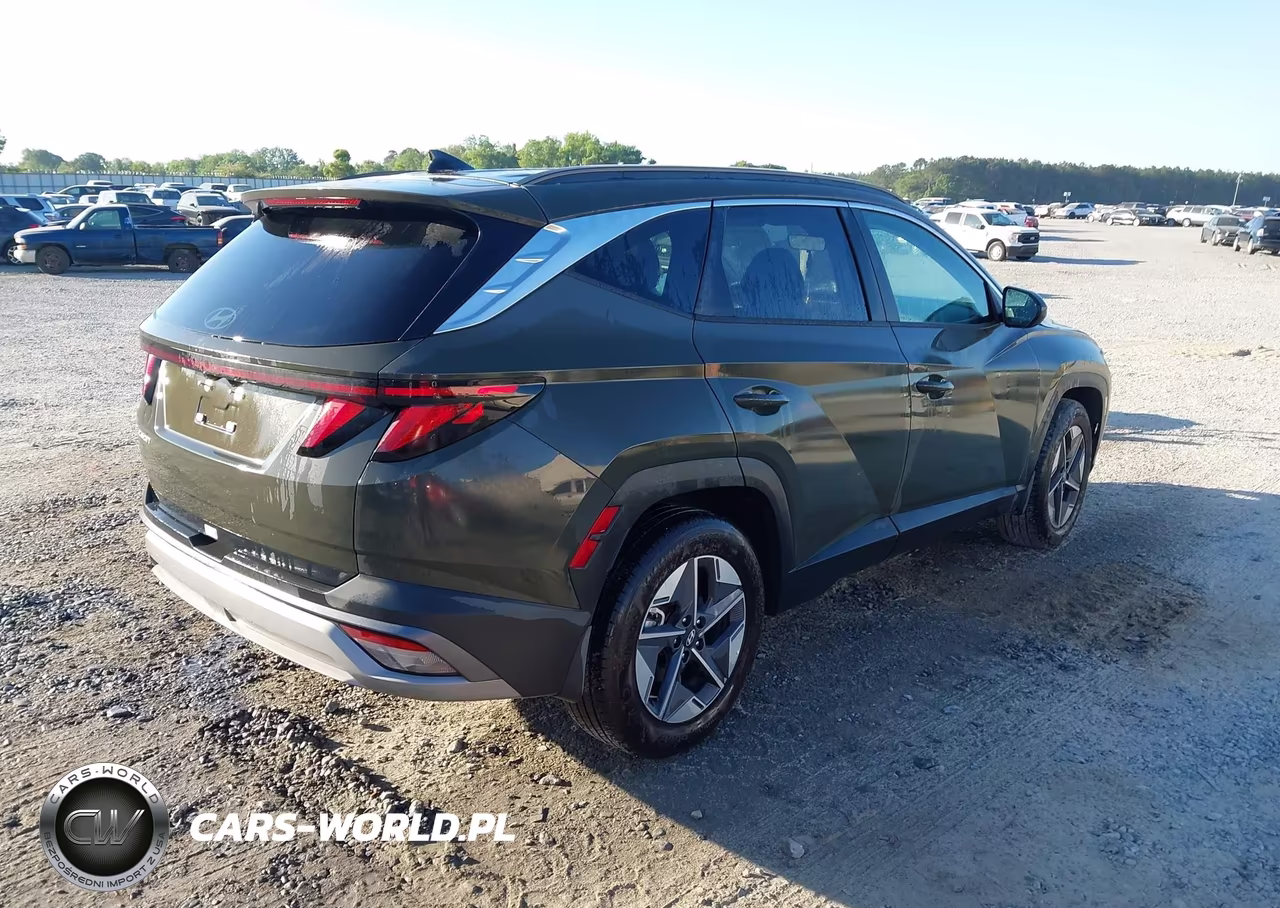 2026 Hyundai Tucson Sel VIN:5NMJB3DE0TH646942 - 4