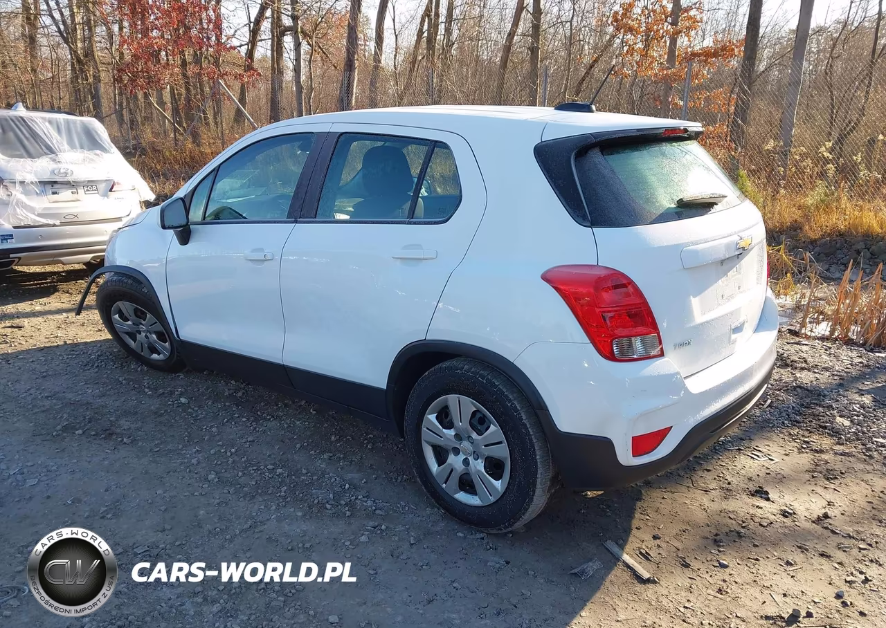 2017 Chevrolet Trax Ls VIN:KL7CJKSB4HB131854 - 3