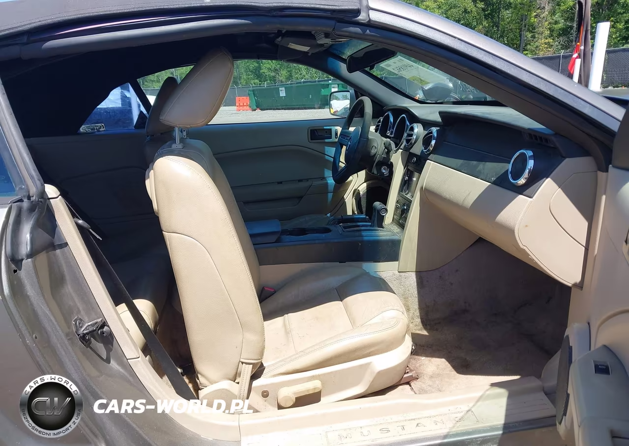 2005 Ford Mustang VIN:1ZVFT84N555199575 - 5