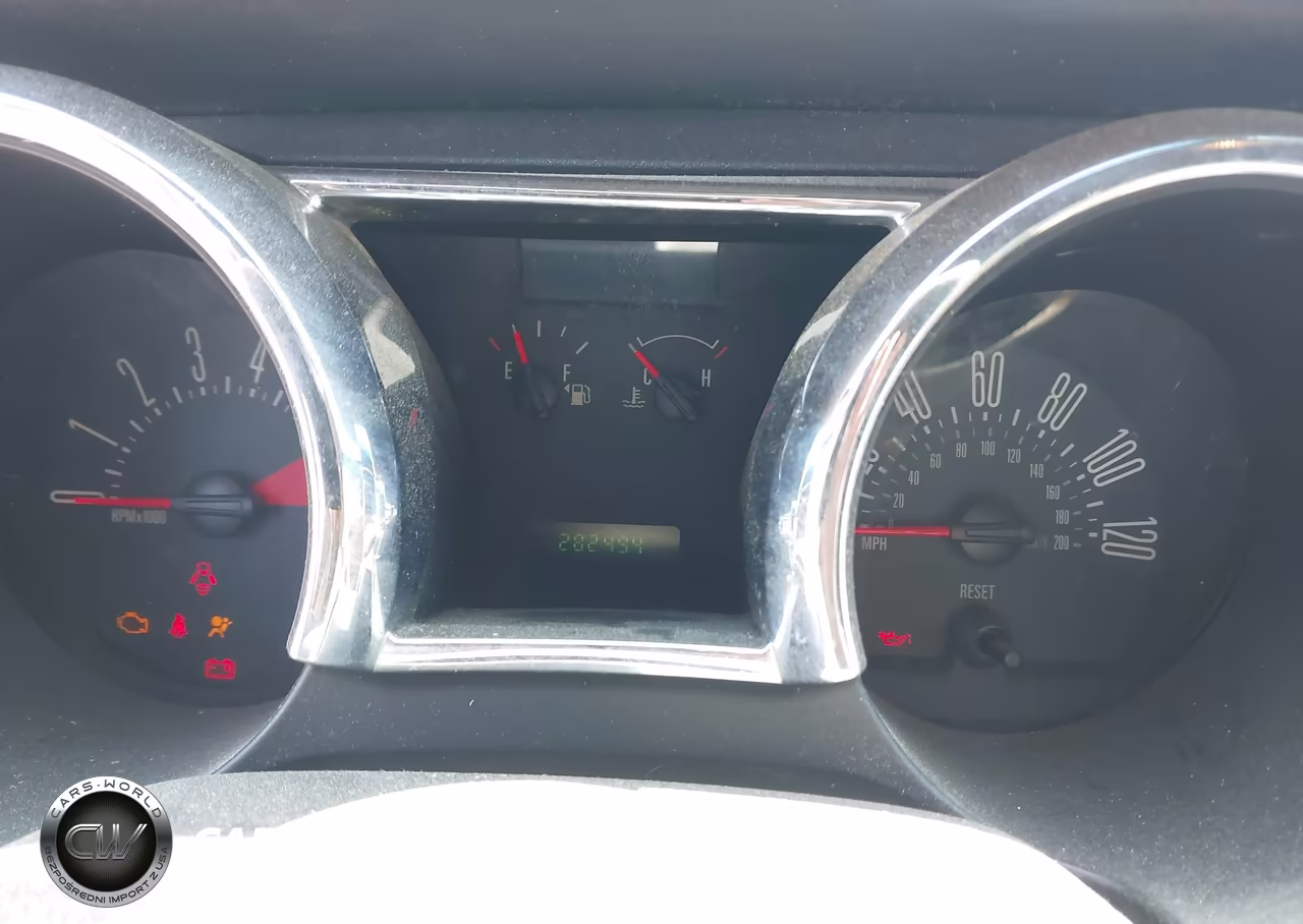 2005 Ford Mustang VIN:1ZVFT84N555199575 - 7