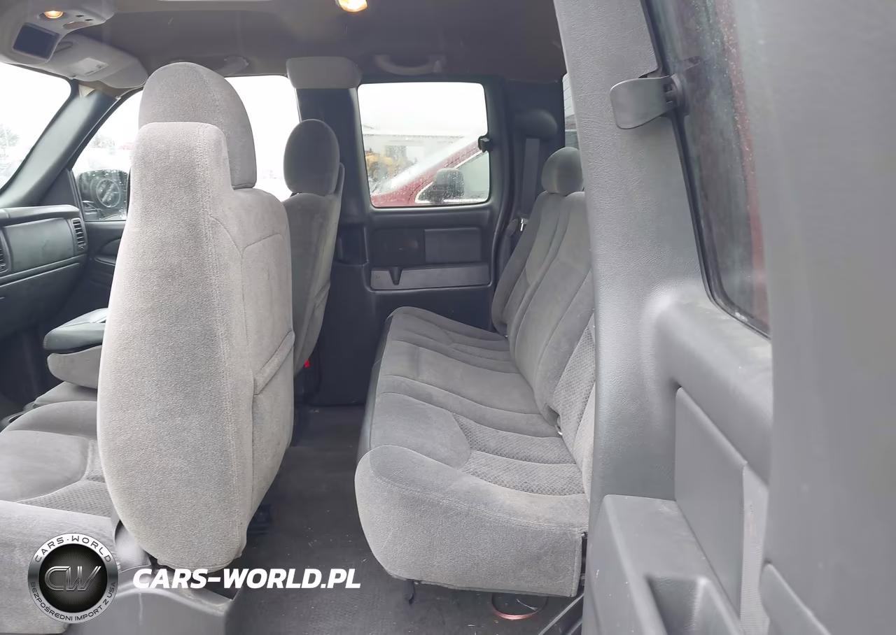 2005 Chevrolet Silverado 1500 Ls VIN:2GCEC19V151280928 - 8