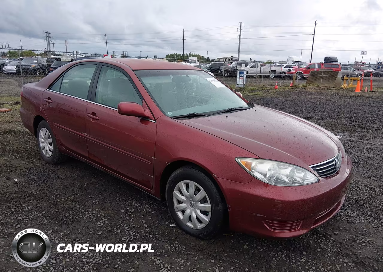 2005 Toyota Camry Le