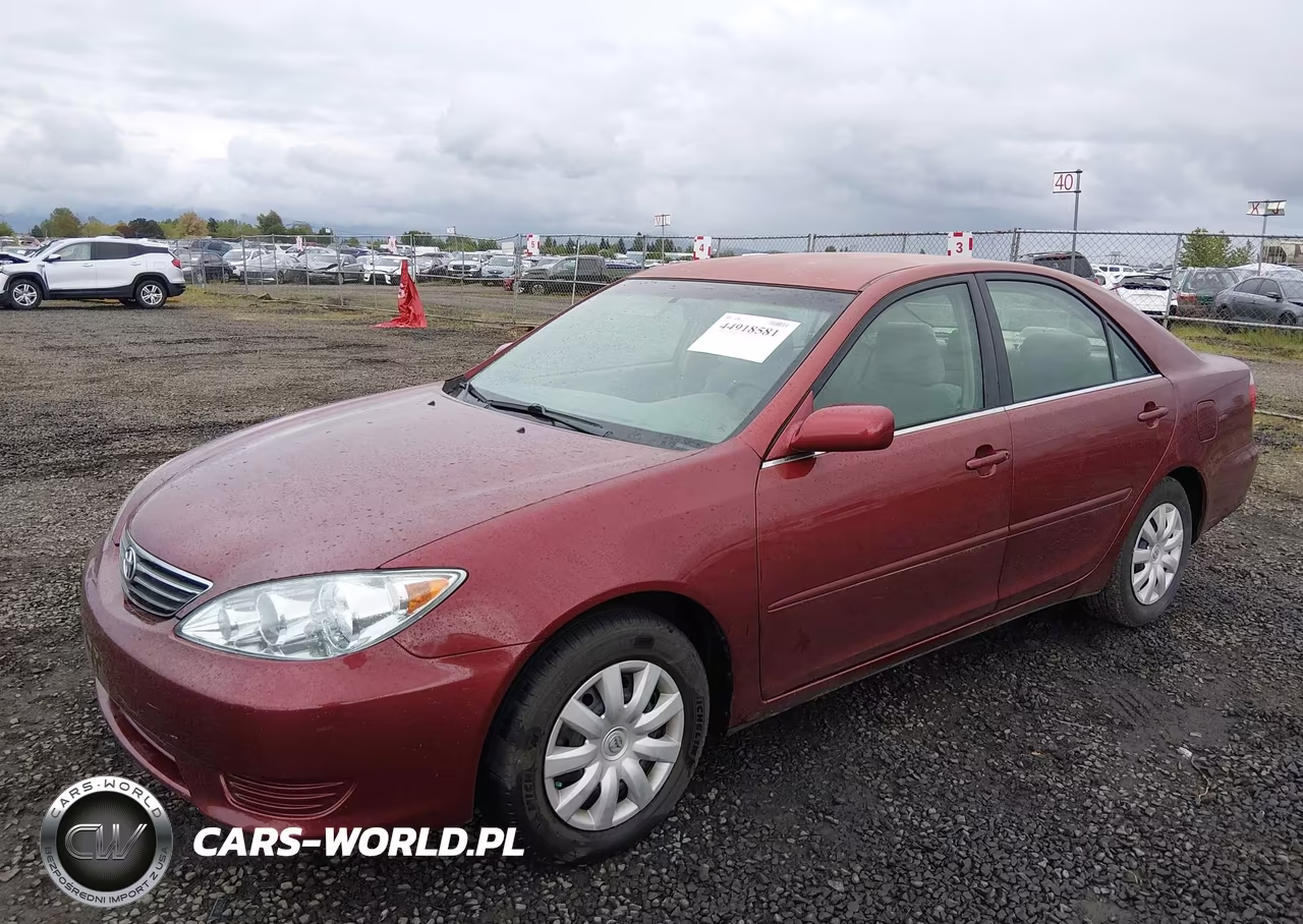 2005 Toyota Camry Le VIN:4T1BE30K35U073839 - 2