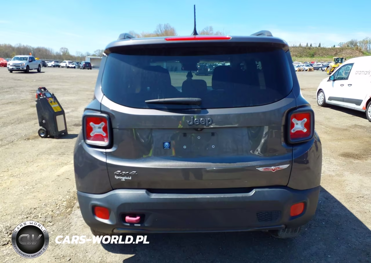 2017 Jeep Renegade Trailhawk 4X4 VIN:ZACCJBCB1HPG62937 - 16