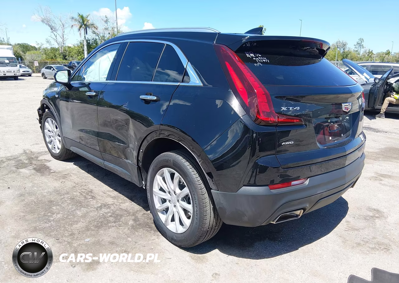 2023 Cadillac Xt4 Awd Luxury VIN:1GYFZBR43PF171991 - 3