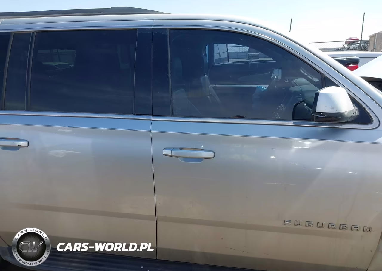 2017 Chevrolet Suburban Lt VIN:1GNSKHKC4HR224945 - 14