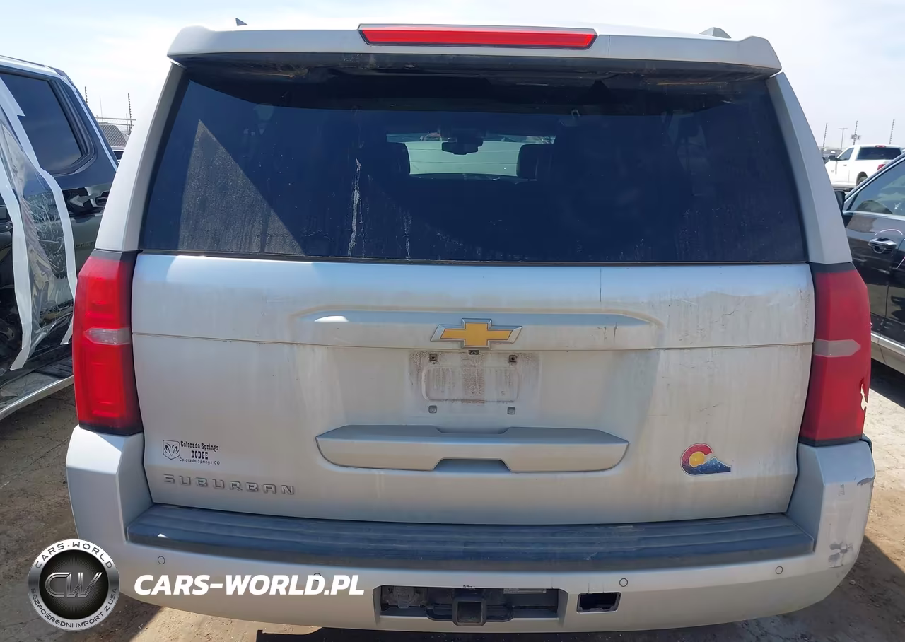 2017 Chevrolet Suburban Lt VIN:1GNSKHKC4HR224945 - 17