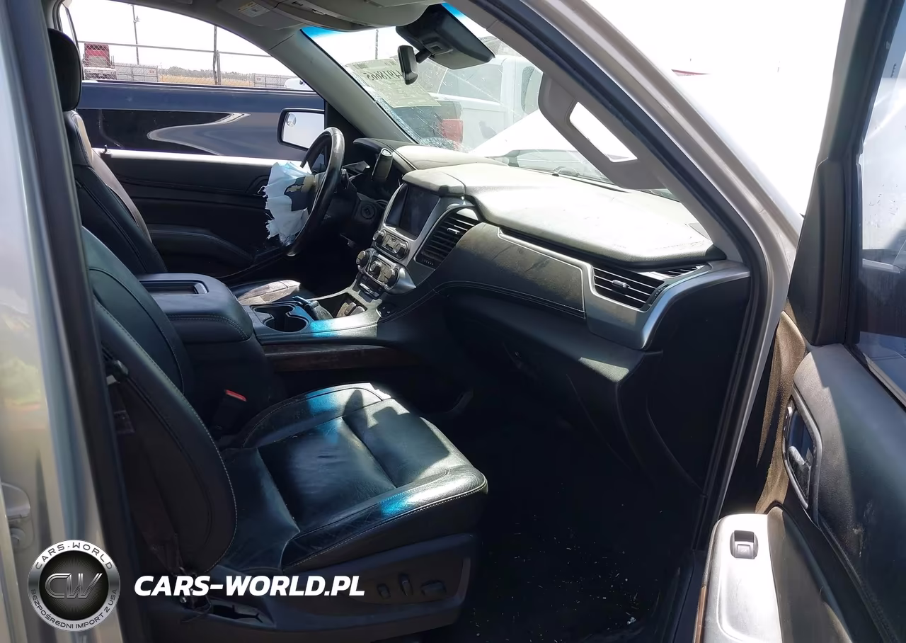 2017 Chevrolet Suburban Lt VIN:1GNSKHKC4HR224945 - 5