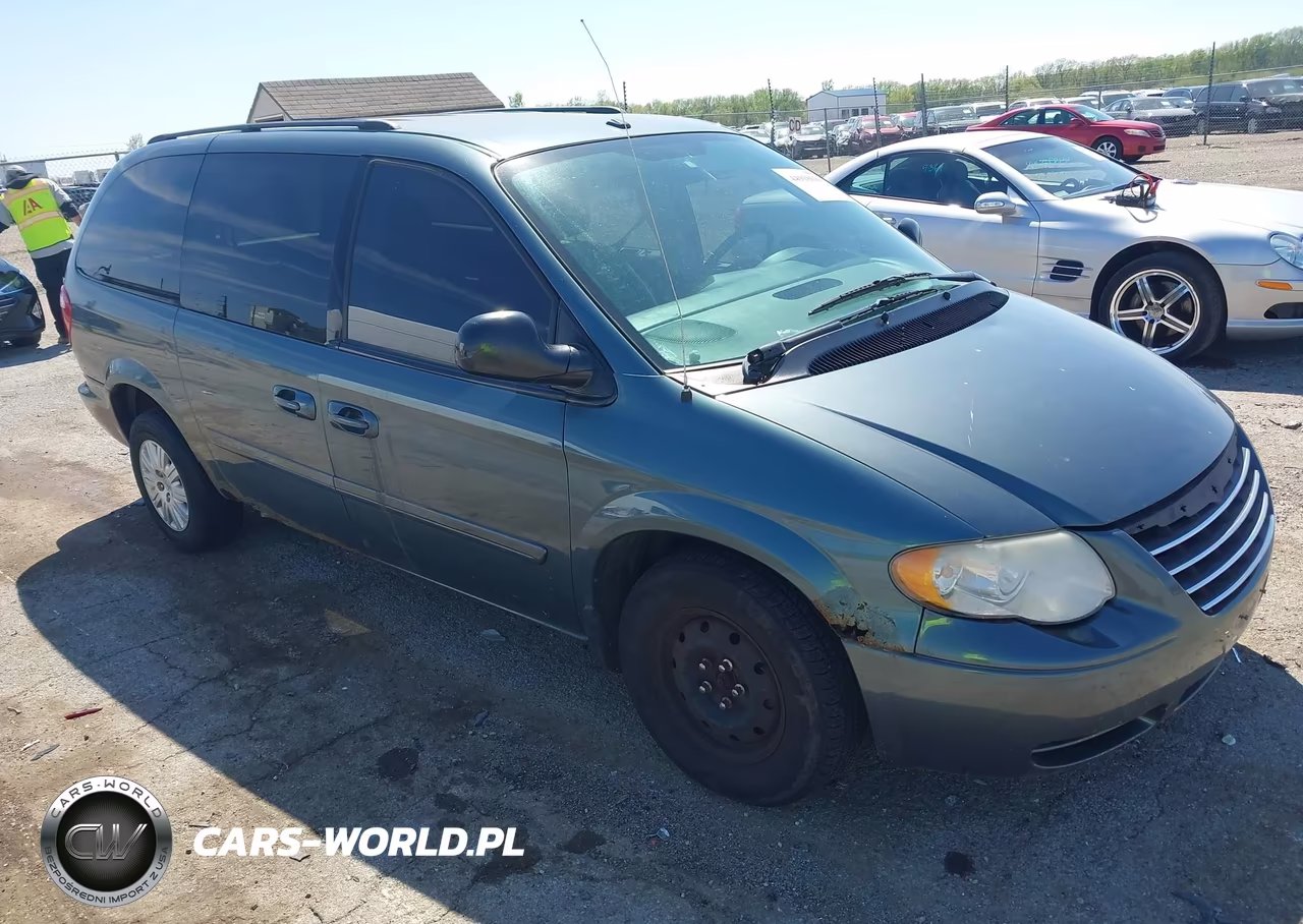 2007 Chrysler Town & Country Lx