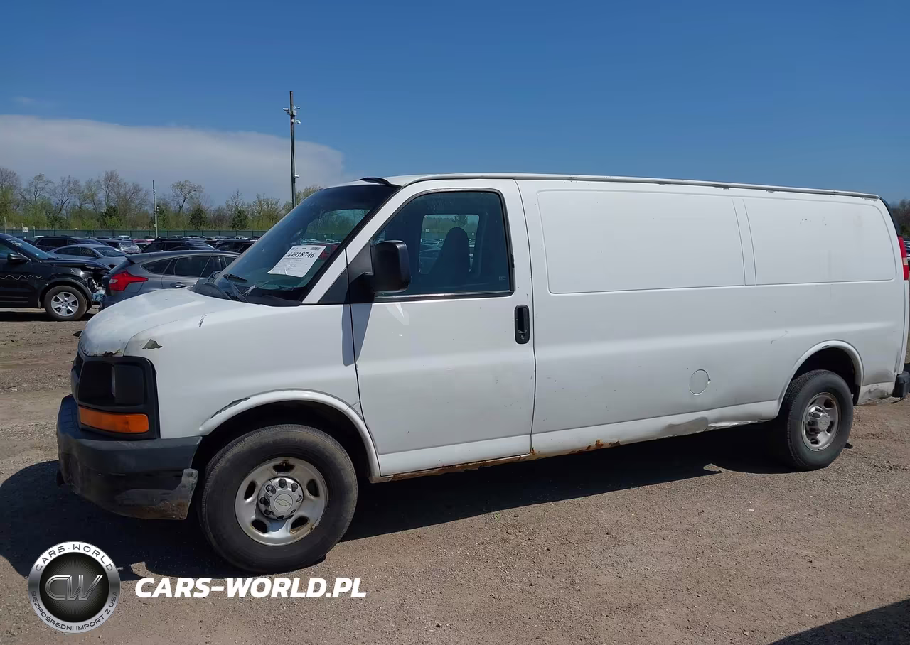 2010 Chevrolet Express 3500 Work Van VIN:1GC2GUBG0A1182137 - 14