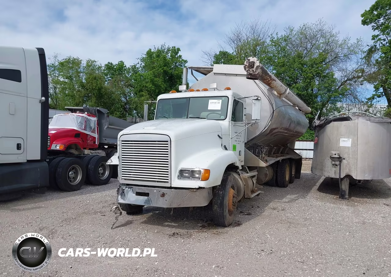 2000 Freightliner Conventional Fld112 VIN:1FUY3MDB9YLF83039 - 14