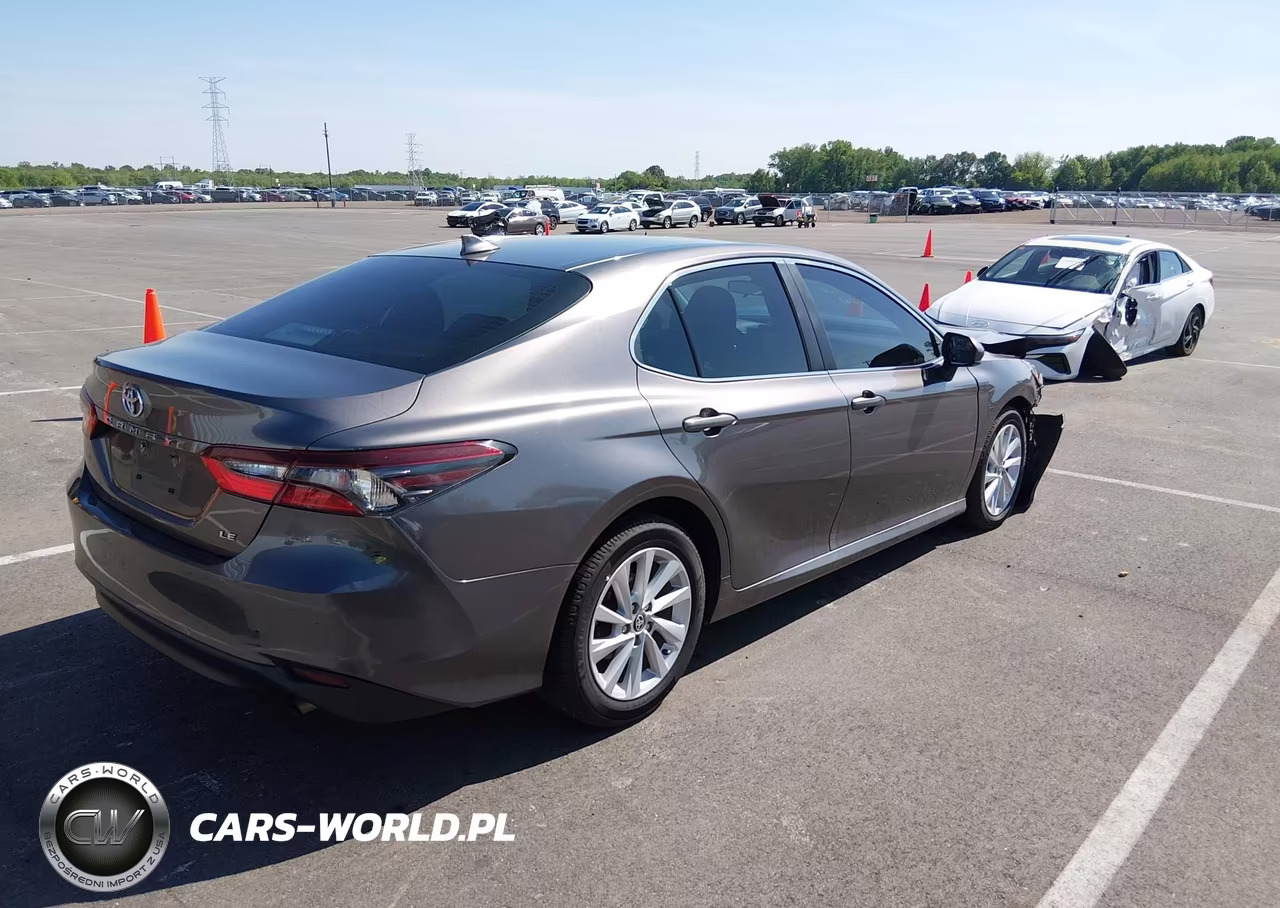 2021 Toyota Camry Le VIN:4T1C11AK2MU460254 - 4