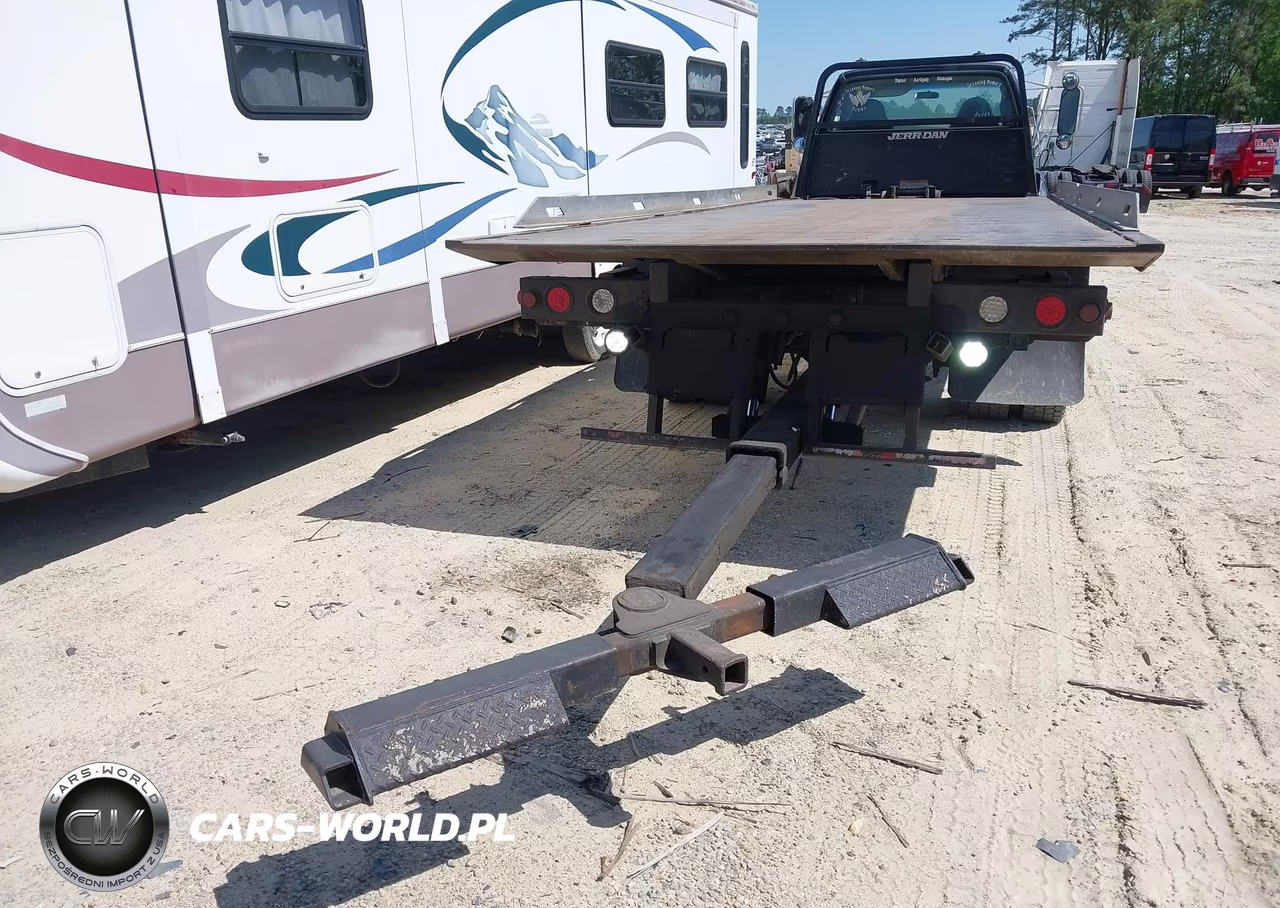 2006 Ford F-650 Xl-Xlt VIN:3FRNF65F86V376176 - 24