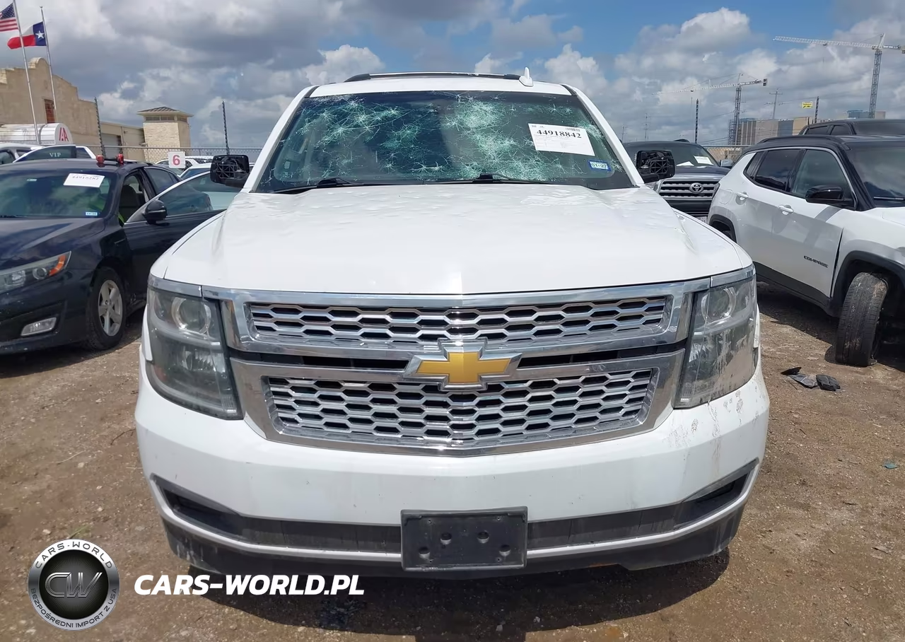 2018 Chevrolet Suburban Ls VIN:1GNSCGECXJR176196 - 13